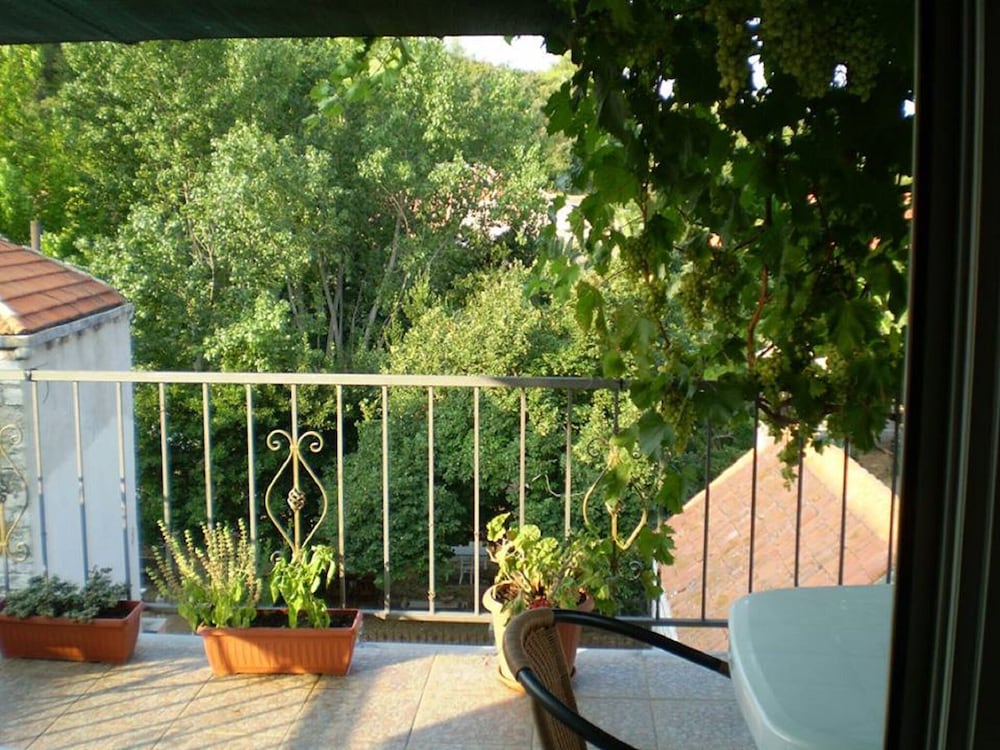 Rooms Brezak Lastovo view 4