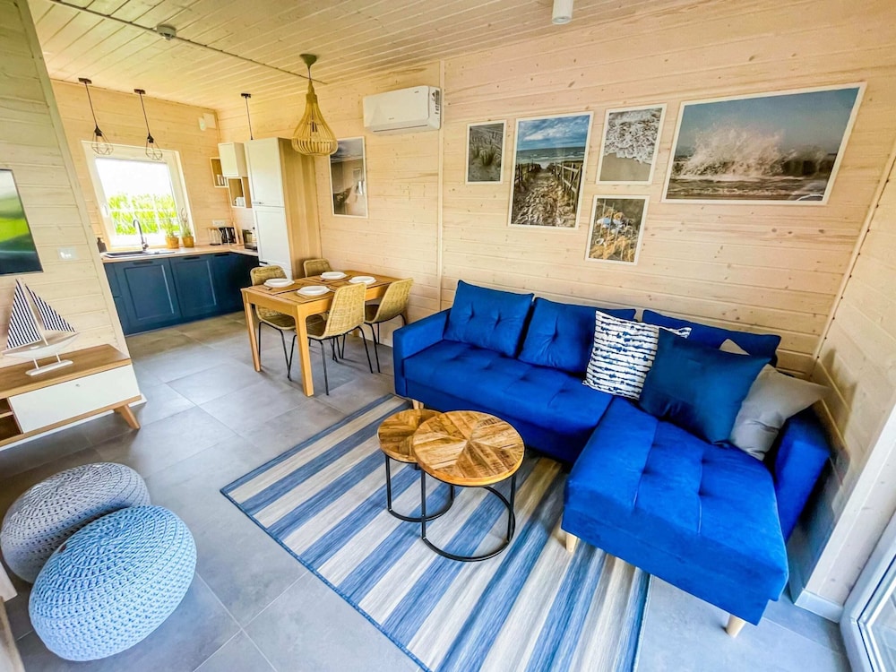 Cottage Near Kopan Beach and Lake