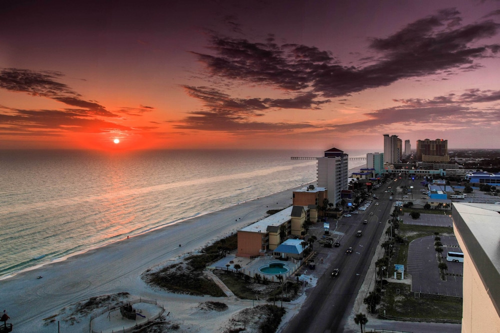 Scenic PCB Condo w/ Stunning Sunsets & Beach View!