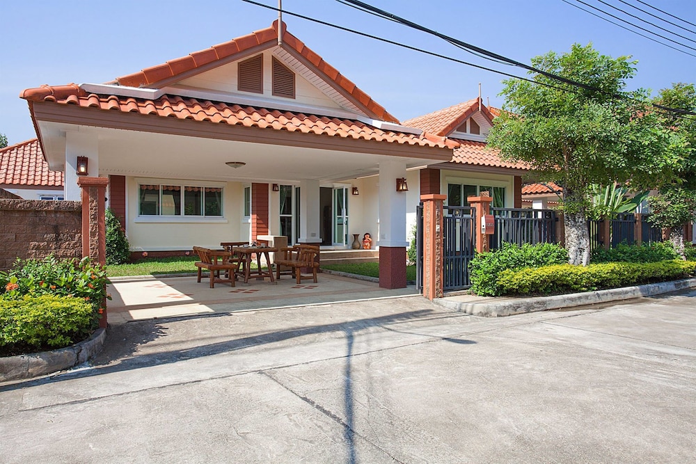 Baan Thai Lanna Pattaya