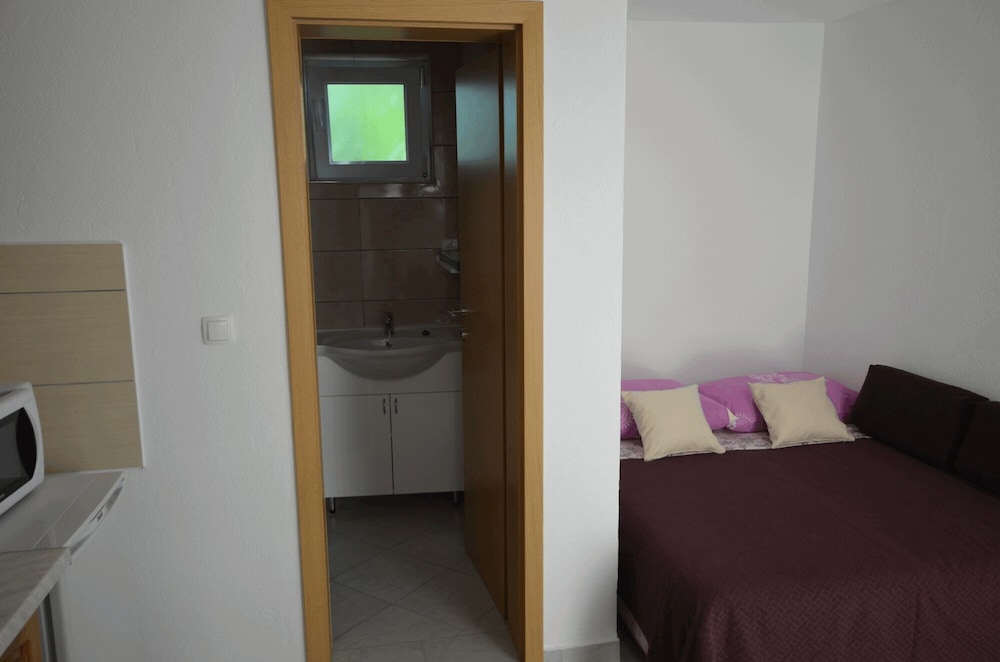 Photo 29