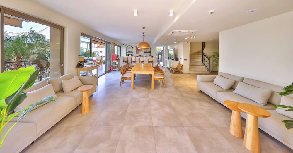 Pastel Otel - Image 9