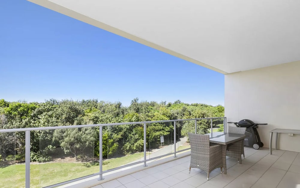 Luxury Apartments on Bells Boulevard