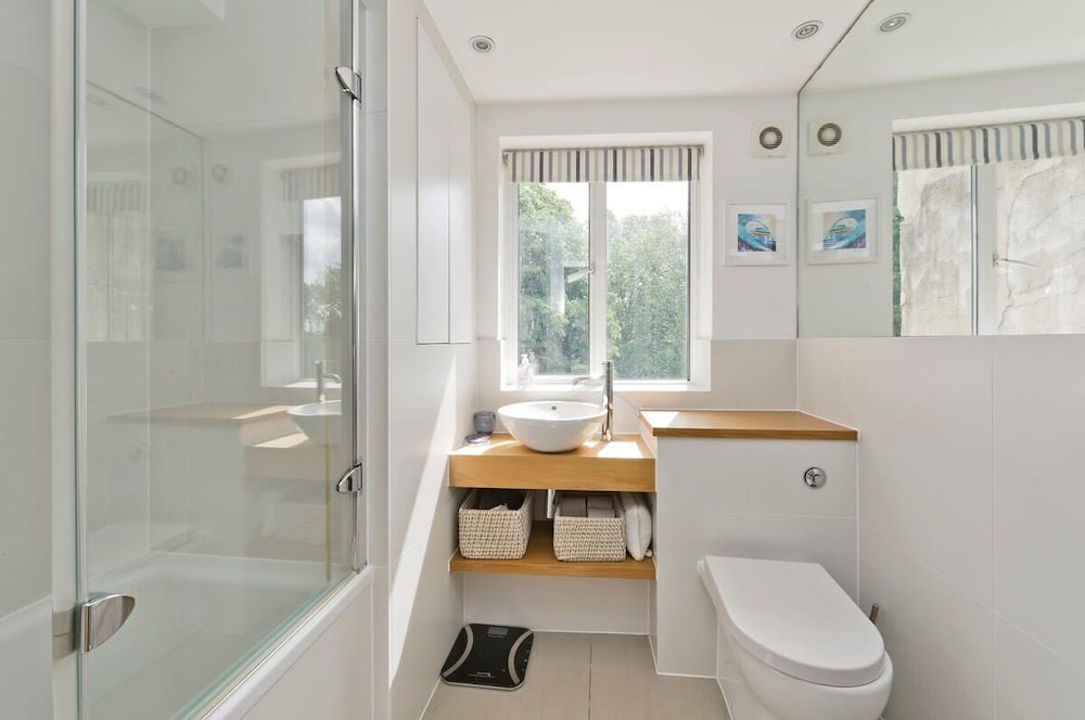 3 Bedroom Apartment, Earls Court