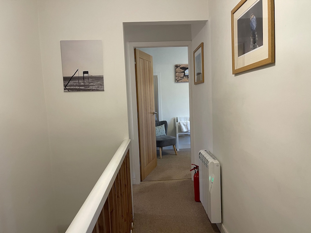 Curlew Cottage, 2 Fenkle Street