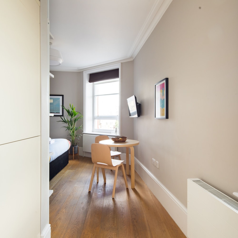 Amazing Covent Garden Studio - Netflix Nespresso