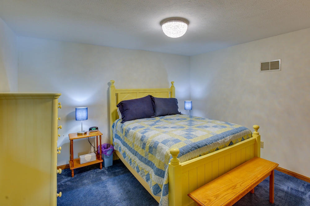 Cadillac Vacations - Lakefront Cadillac Retreat w/ Sauna  Boating! - Property Image 4