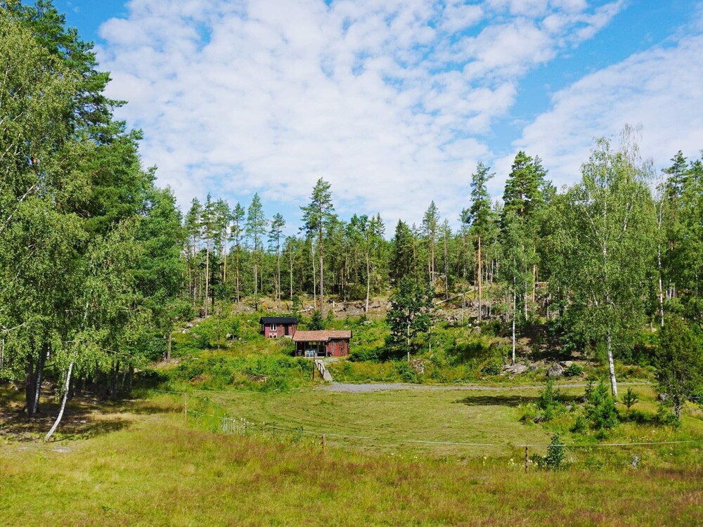 5 Person Holiday Home in Mellosa view 3