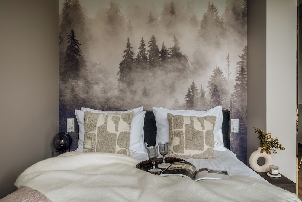 Landscape Cyrhla LoftAffair Collection