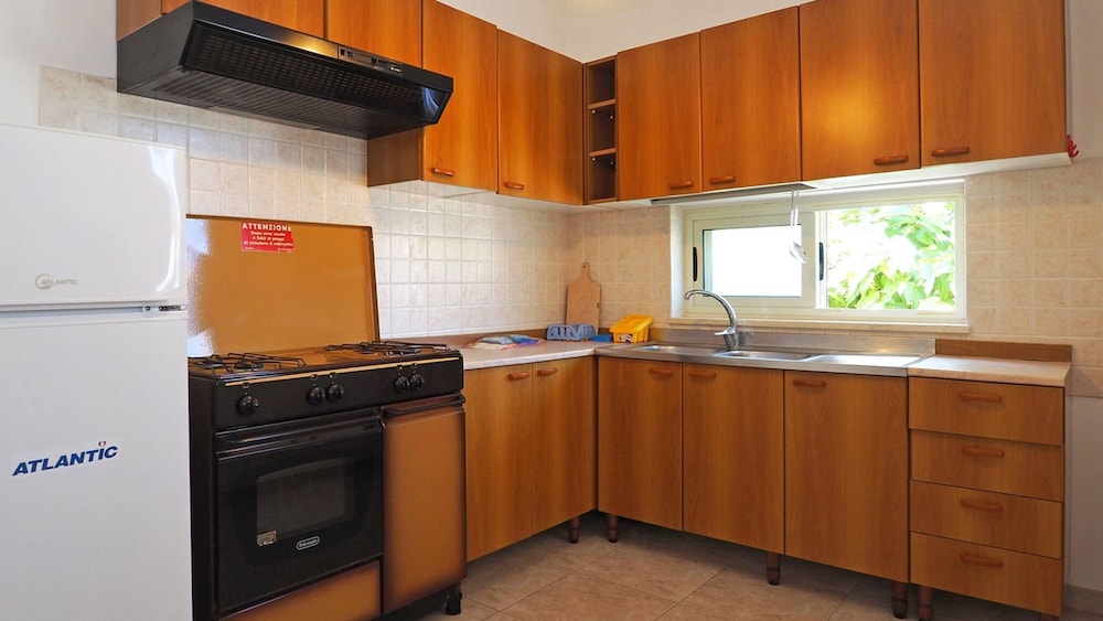Villetta Torre Suda 1 - 6 Beds Just a few Meters From the sea