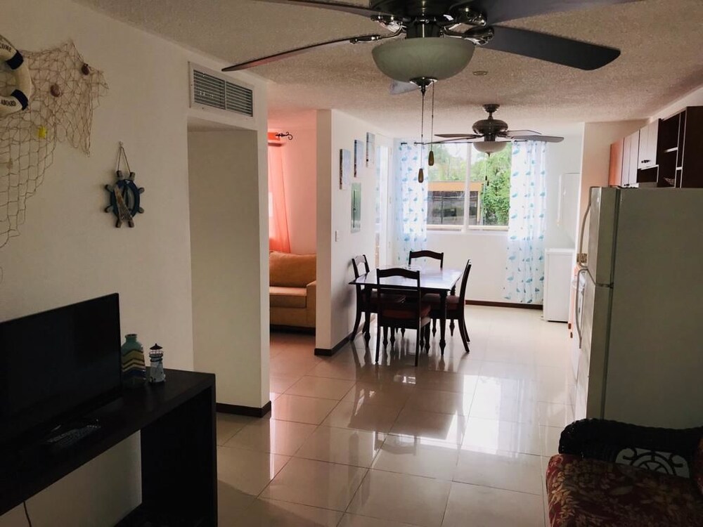 Costa Linda Condo 1.3