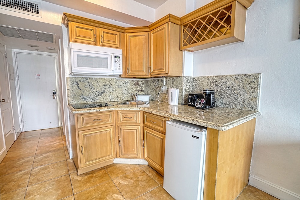 Private Apartments at the Casablanca