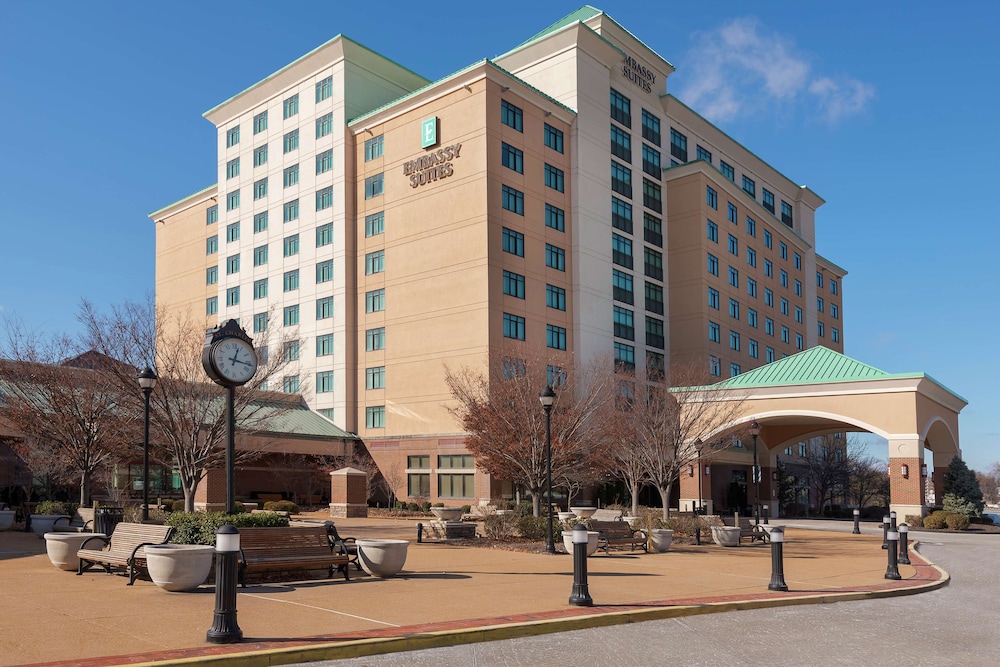 Hotel Embassy Suites by Hilton St. Louis St. Charles
