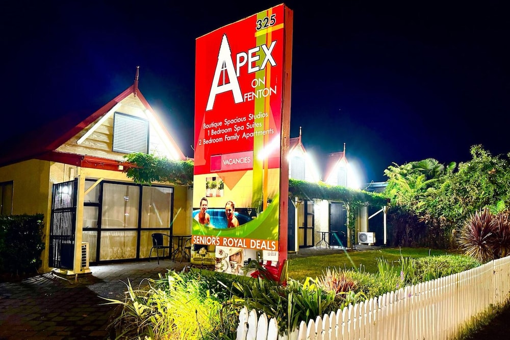 Apex on Fenton