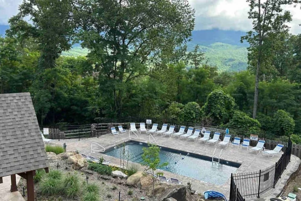 Rustic Dreamscapes in Gatlinburg