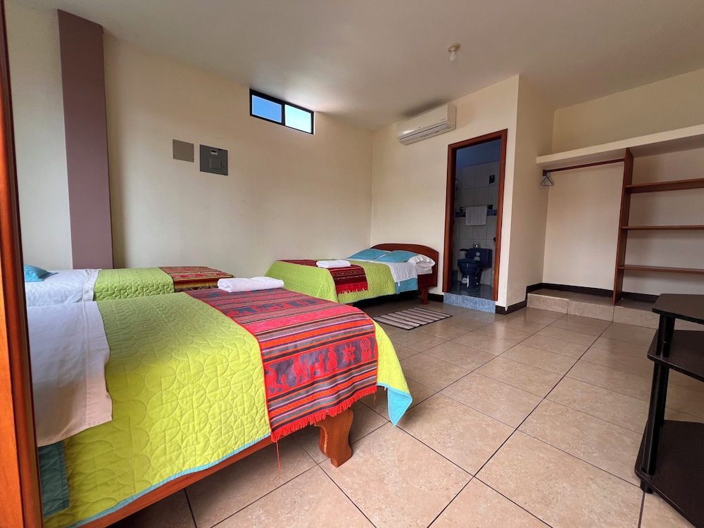 Hostal Casa Cascada