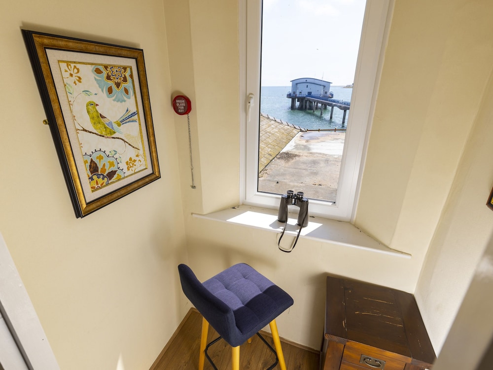 Roa Island House