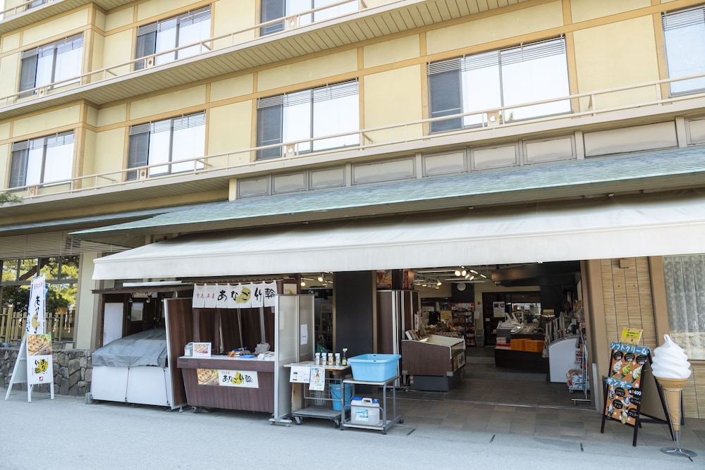 Hotel Miyarikyu