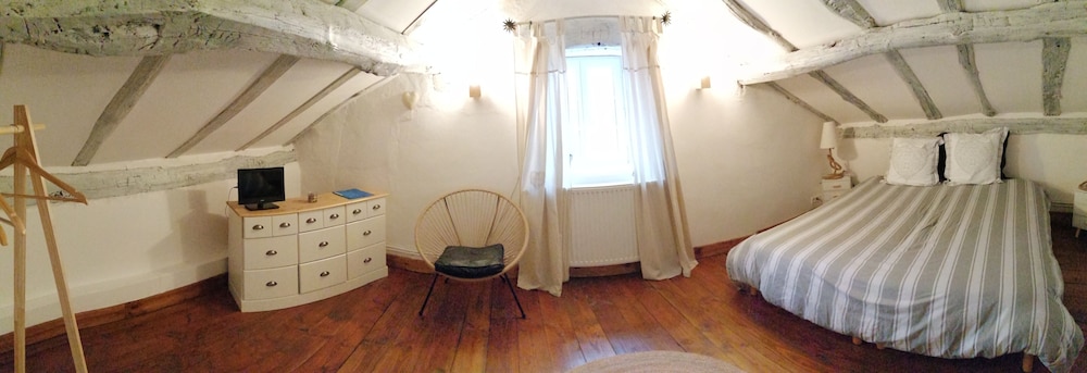Photo 27