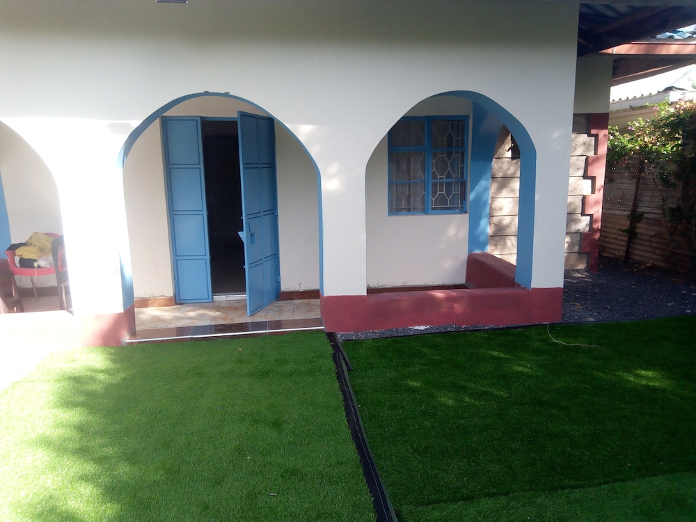 Kindey's Cottage