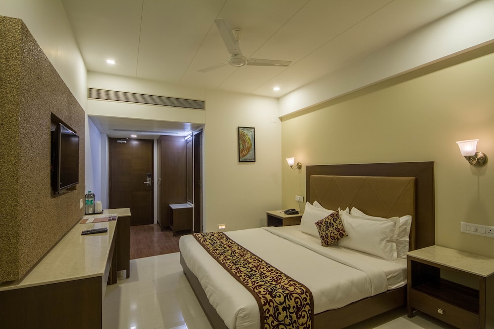 The Grand Vinayak