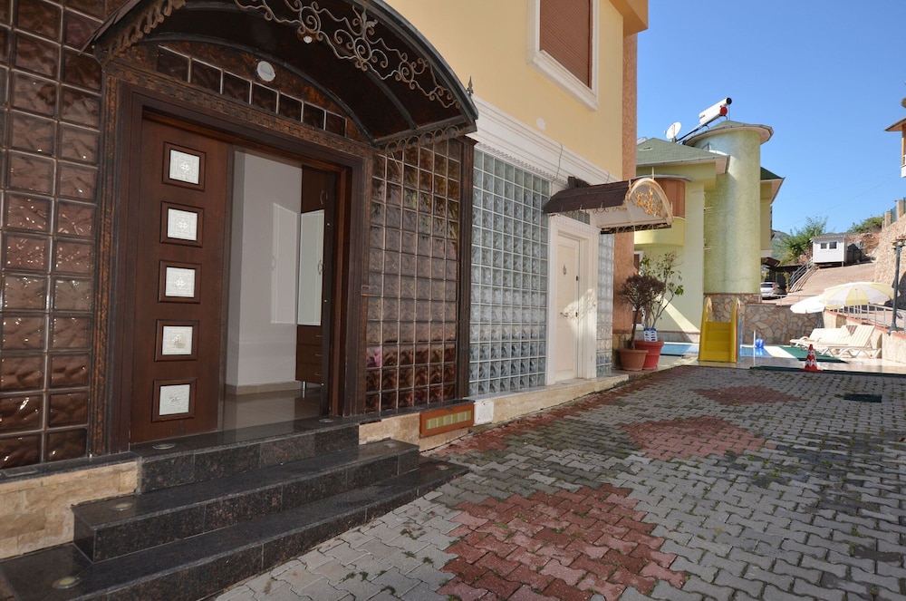 Photo 27