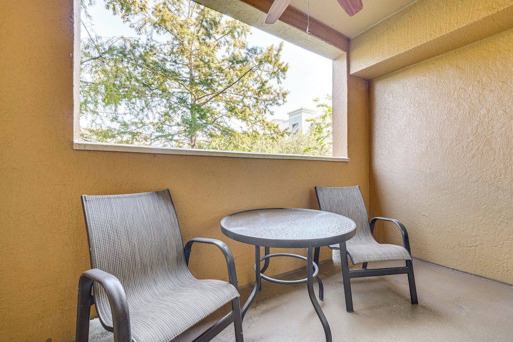 Floridays Resort Condo 11 Mi to Walt Disney World!