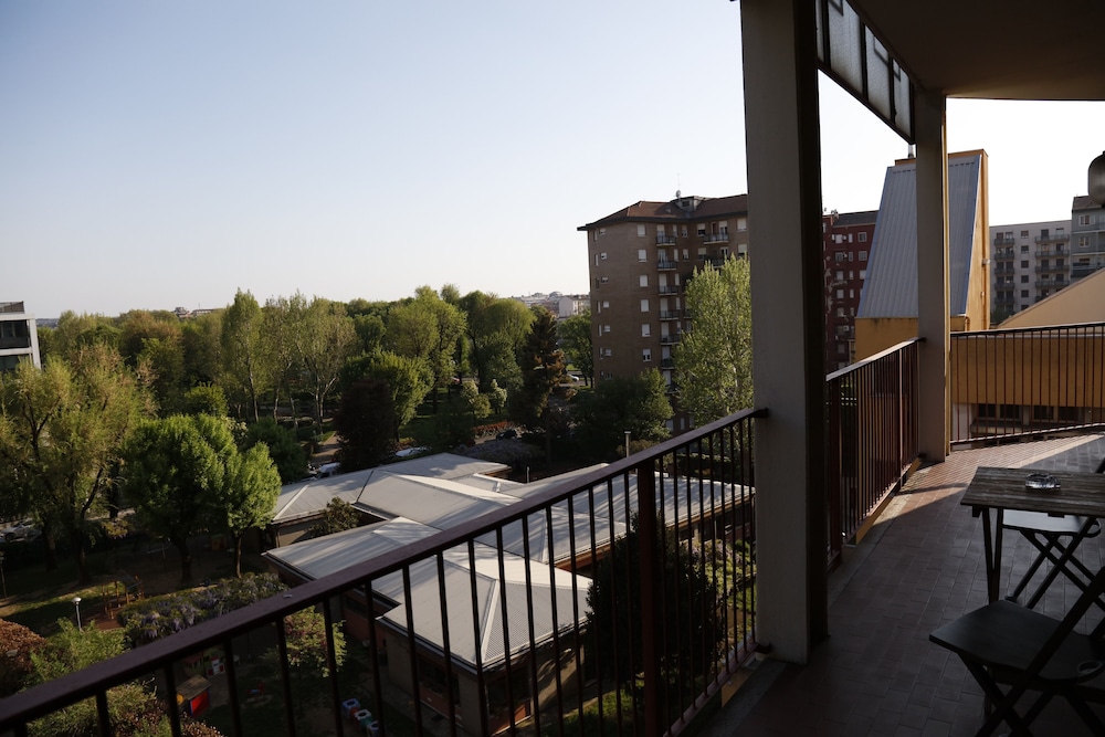 La Casa delle Arti Milano - Vintage Guesthouse