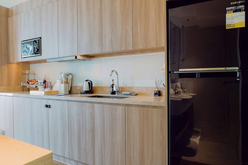 Hotel Residences at Acqua