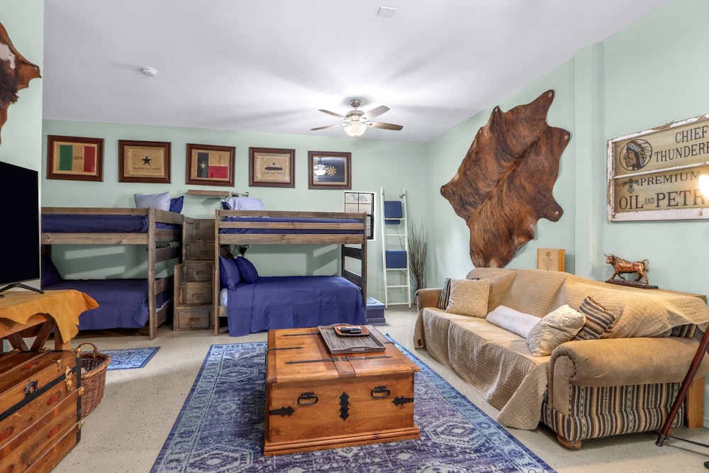 The Haven Texas-sized Getaway for 12!