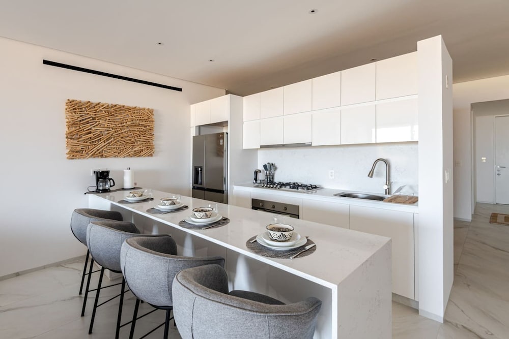 Brand new San Jose Condo