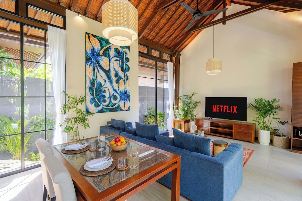Villa Boholuma by Pertama Management