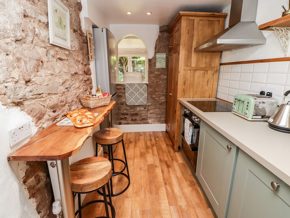 Old Pump Cottage