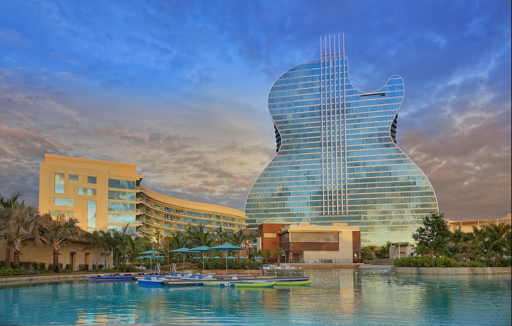 The Guitar Hotel at Seminole Hard Rock - Image 4