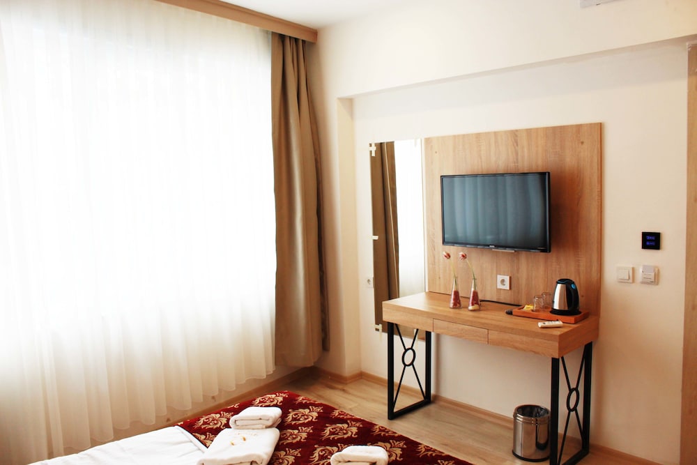 The Laila Hotel - Image 27