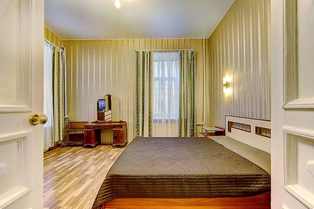 Nevsky Apartment