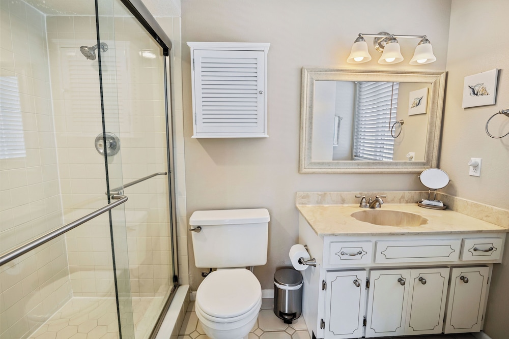 Oceanside Village C1