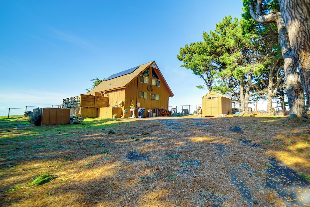 Private Beach Access: Pet-friendly California Gem!