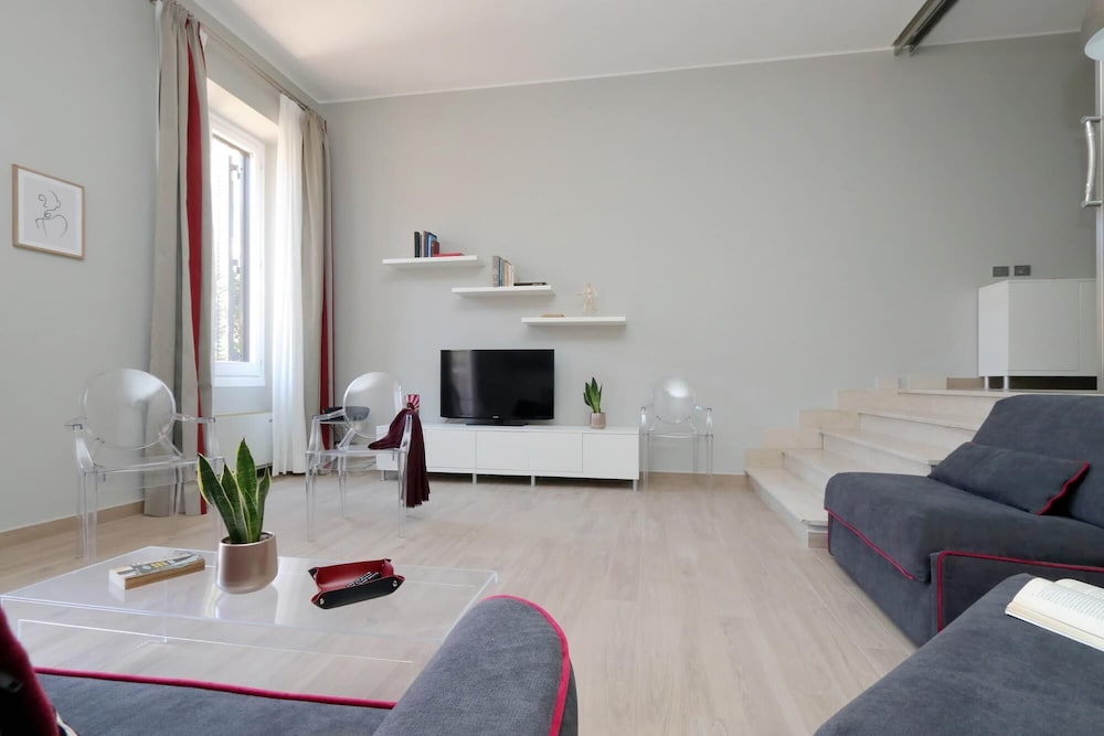 B3 Piazzetta Margutta - B3 - My Extra Home