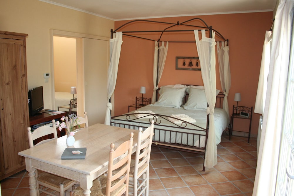 Bed & Breakfast La Clé du Sud view 2