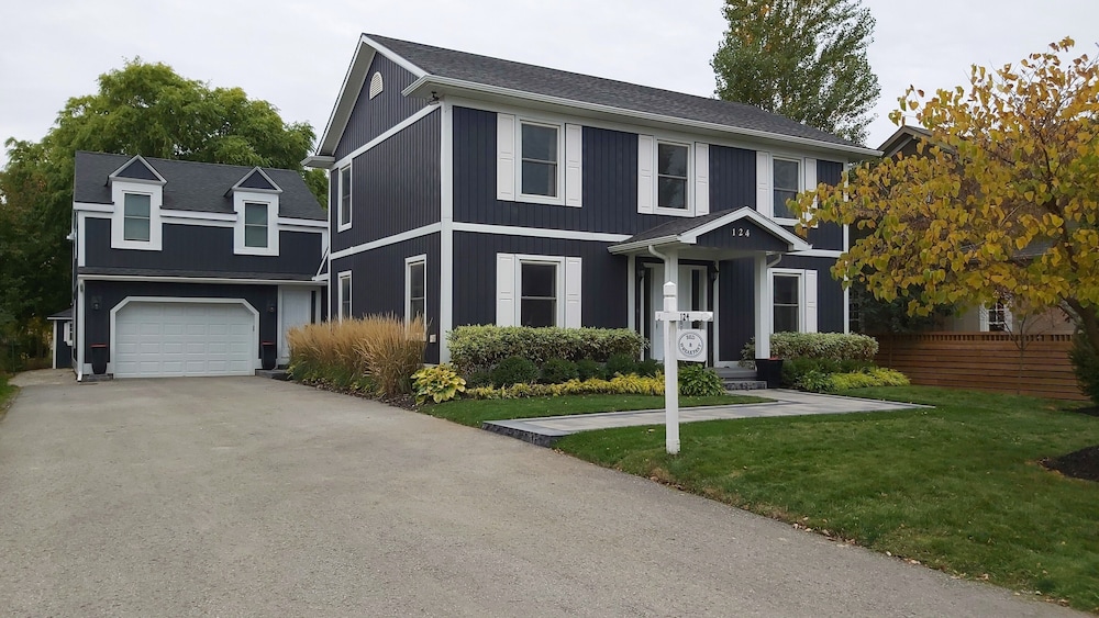 Serendipity Bed and Breakfast - Image 1