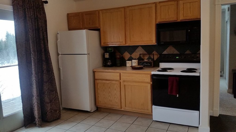 Alaska Haven - Property Image 2