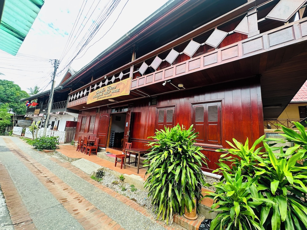 Silikhane Guest House