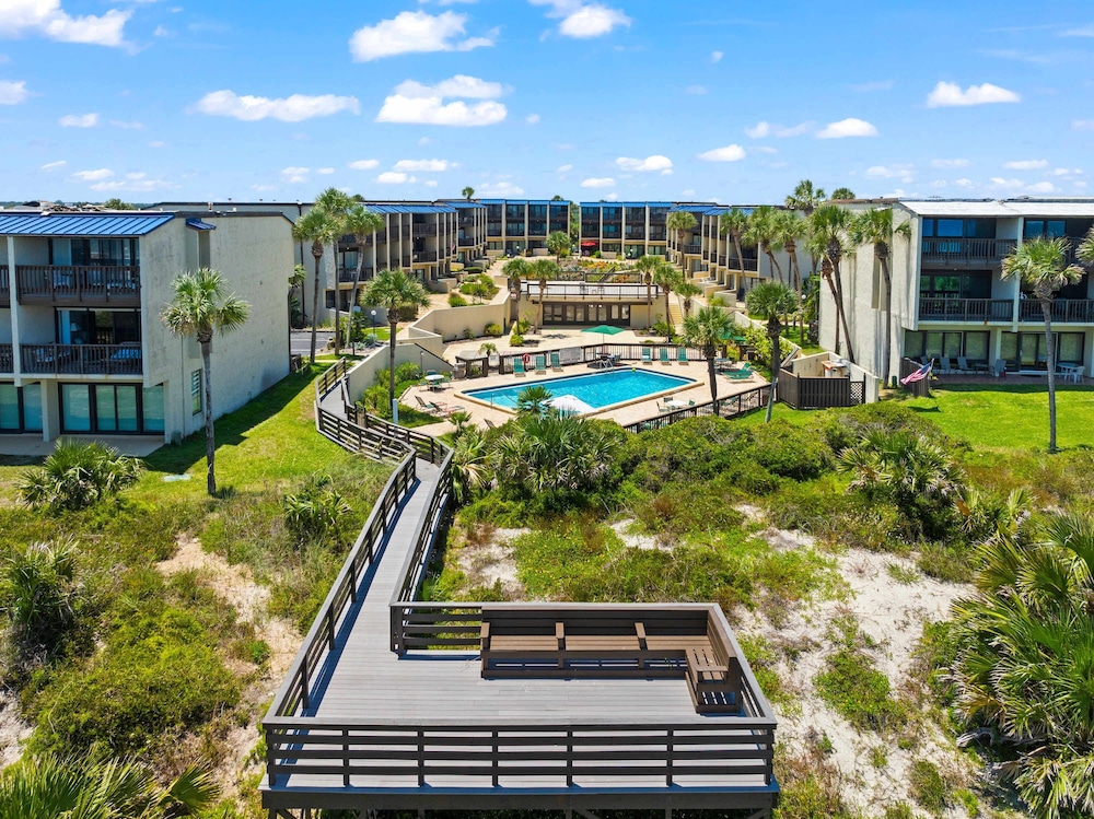 Direct Ocean View Steps to Beach Modern Updates