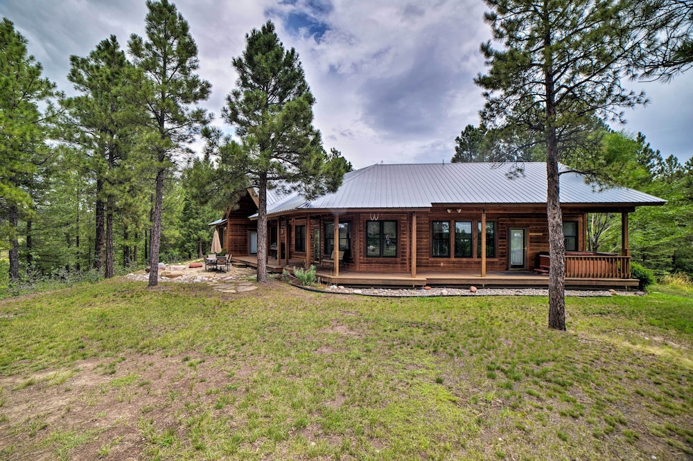 Pagosa Springs Home w/ Patio, Grill & Hot Tub! view 4