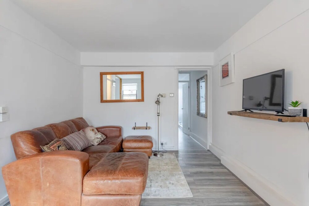 Peaceful 1 Bedroom Apartment in Pimlico Near Victoria