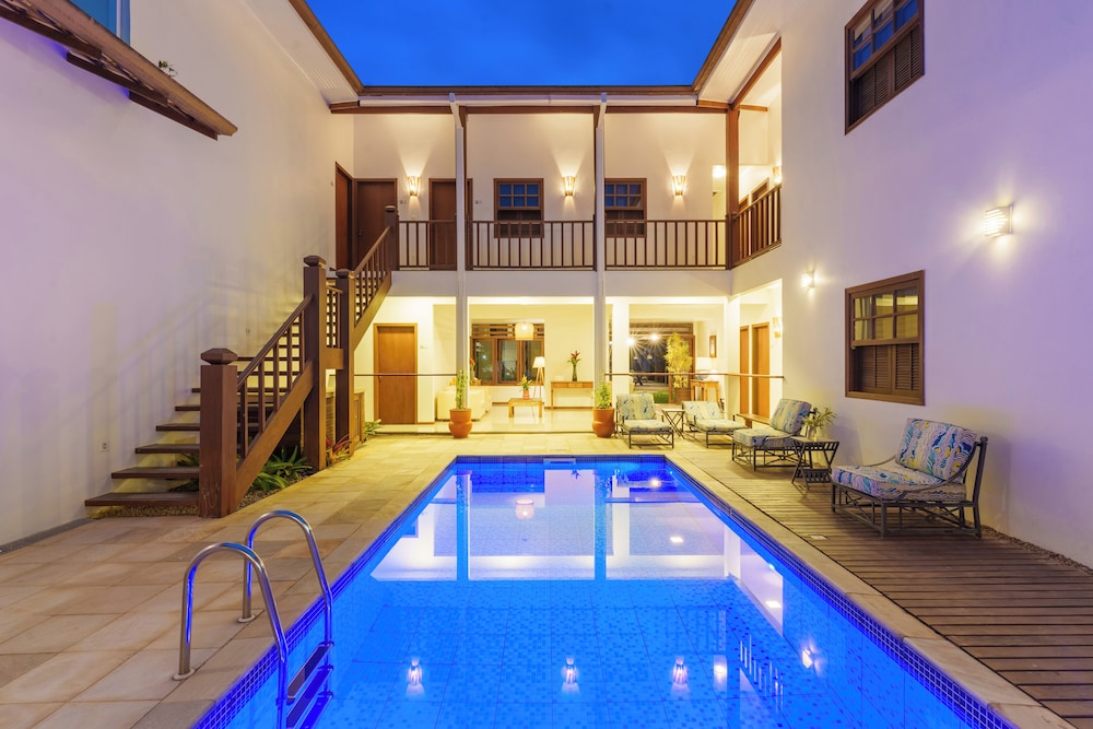 Casa Poema Paraty