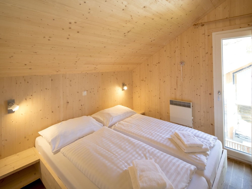 Spacious Chalet With Infrared Sauna
