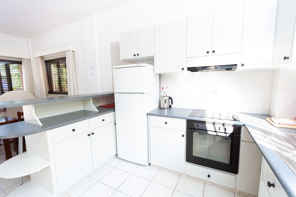 Stunning and Relaxing 3-bed House in Pomos view 5
