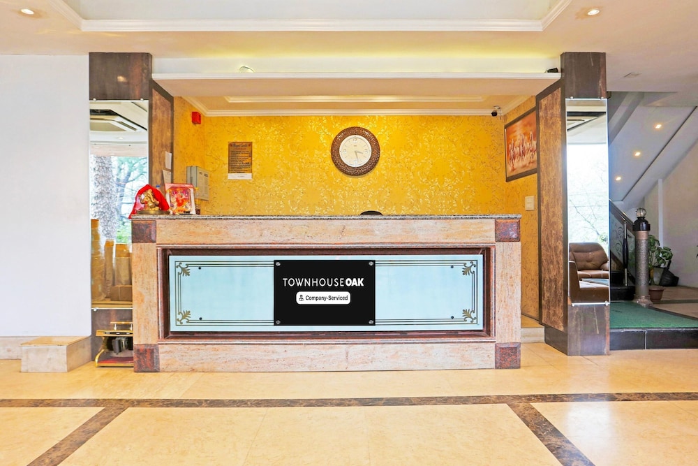 Stylish Room With Mesmerizing View Dharamshala